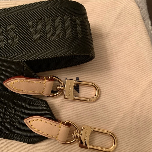 ❌SOLD❌Louis Vuitton Multi Pochette Accessoires - Picture 3 of 8